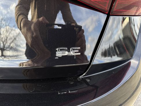 New 2026 Volkswagen Jetta SE image 32