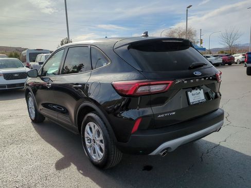 Used 2025 Ford Escape Active image 5