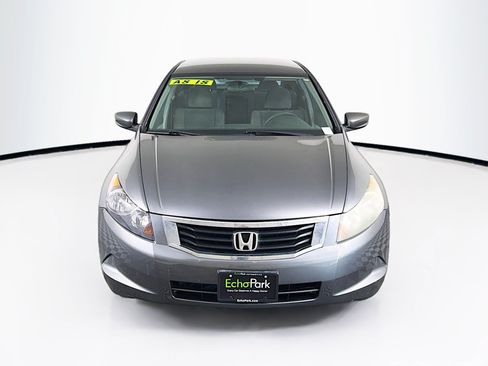 Used 2010 Honda Accord LX image 2