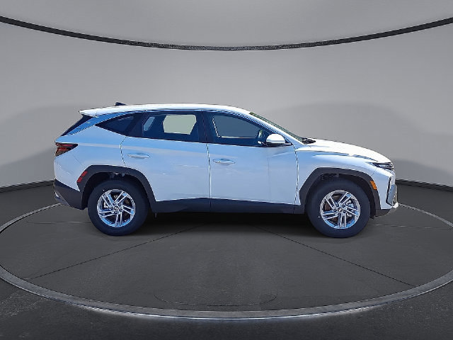 New 2026 Hyundai Tucson SE FWD image 11
