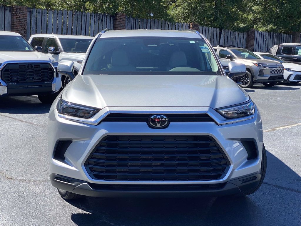 New 2026 Toyota Grand Highlander FWD image 7