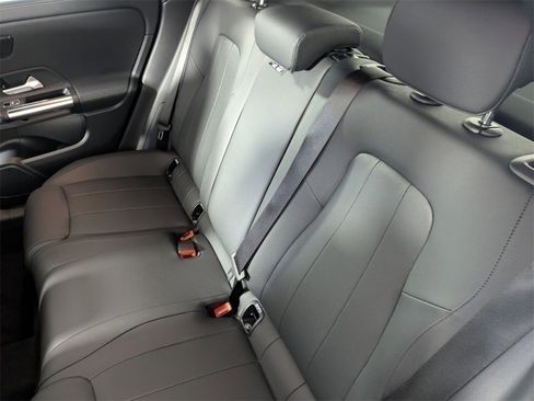 New 2026 Mercedes-Benz GLA 250 image 12