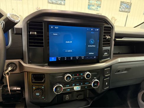 Used 2025 Ford F150 XLT w/ Equipment Group 301A Standard image 16