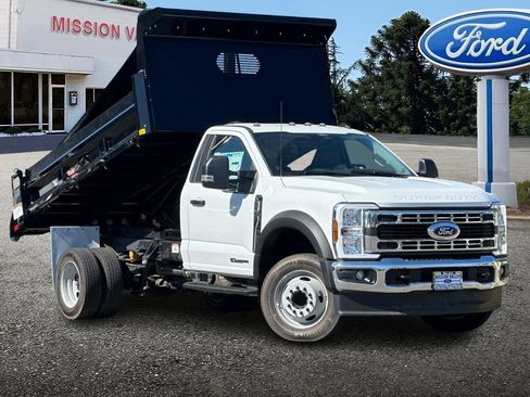 New 2024 Ford F450 XL w/ XL Chrome Package image 2