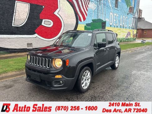 Used 2018 Jeep Renegade Latitude FWD image 1