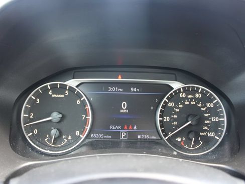 Used 2024 Nissan Altima 2.5 SV FWD image 21