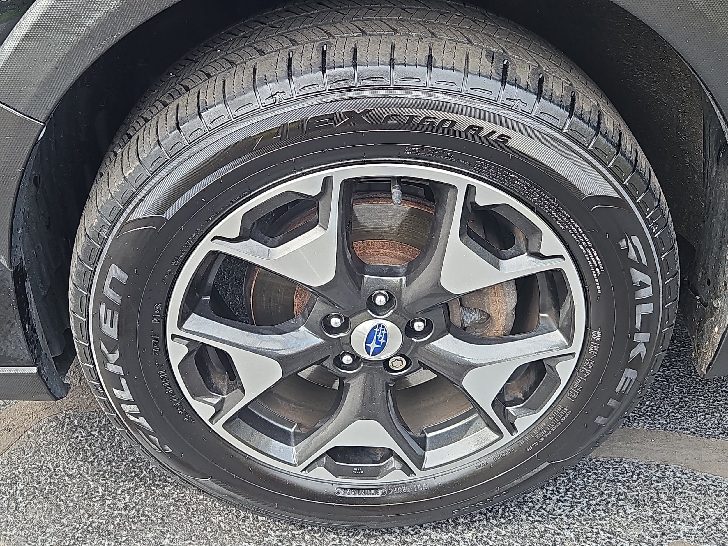 Used 2018 Subaru Crosstrek 2.0i Premium AWD/4WD image 4