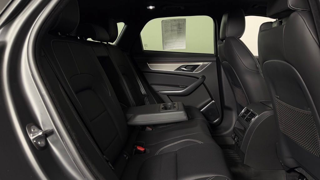 Used 2025 Jaguar F-PACE R-Dynamic S AWD/4WD image 29