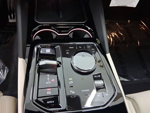 New 2026 BMW 530i w/ M Sport Package RWD image 16