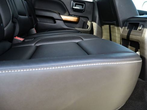 Used 2018 Chevrolet Silverado 1500 LTZ w/ LTZ Plus Package image 16