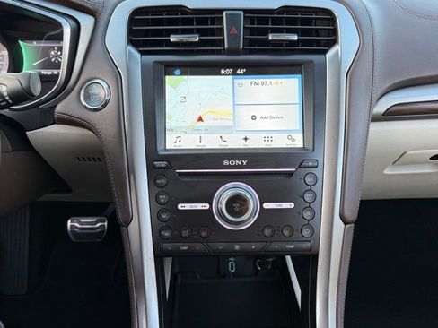 Used 2017 Ford Fusion Energi Platinum image 18