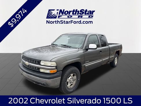 Used 2002 Chevrolet Silverado 1500 LS w/ Off-Road Pkg AWD/4WD image 1