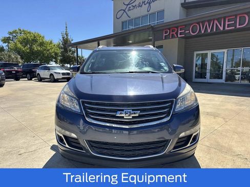Used 2013 Chevrolet Traverse LT image 3