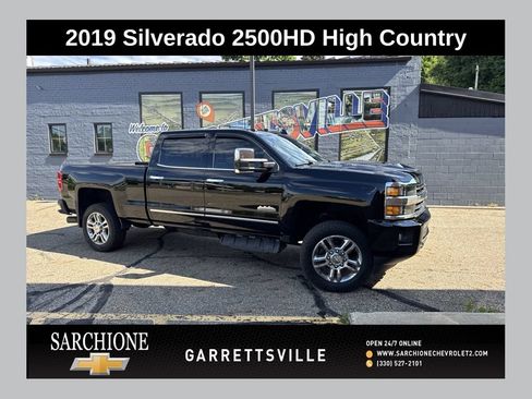 Used 2019 Chevrolet Silverado 2500 High Country AWD/4WD image 1
