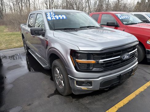 Used 2025 Ford F150 XLT w/ Equipment Group 301A Standard image 4