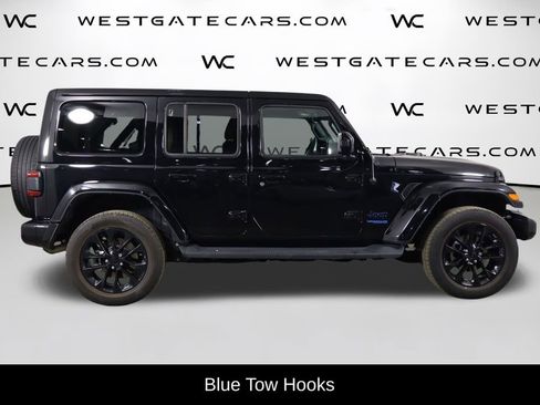 Used 2021 Jeep Wrangler Unlimited Sahara image 42