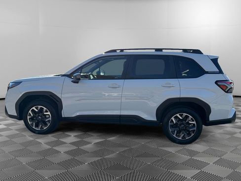 Used 2026 Subaru Forester Premium image 4