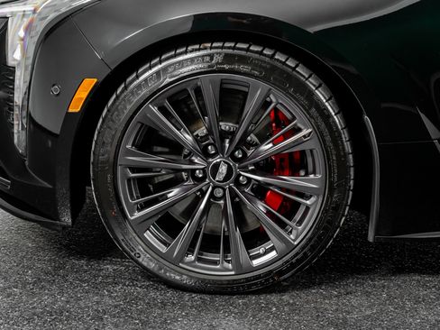 Used 2025 Cadillac CT5 V Blackwing w/ Super Cruise 1 Package image 18