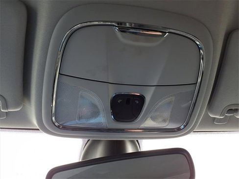 Used 2019 Jeep Cherokee Trailhawk w/ Cold Weather Group image 25