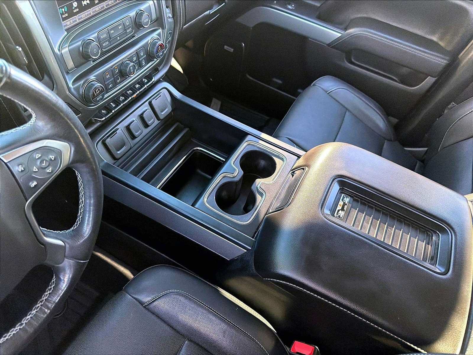 Used 2018 Chevrolet Silverado 1500 LTZ Z71 w/ LTZ Plus Package AWD/4WD image 20