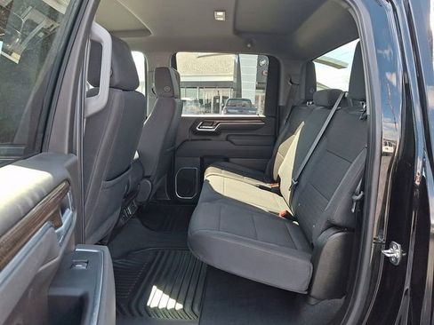 Used 2025 Chevrolet Silverado 2500 LT w/ Convenience Package AWD/4WD image 11