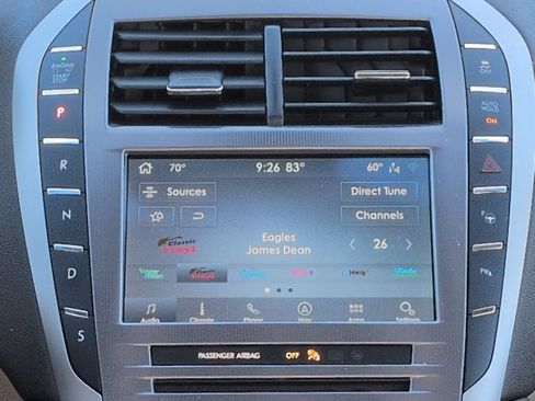 Used 2020 Lincoln MKZ Reserve w/ Luxury Package FWD image 16