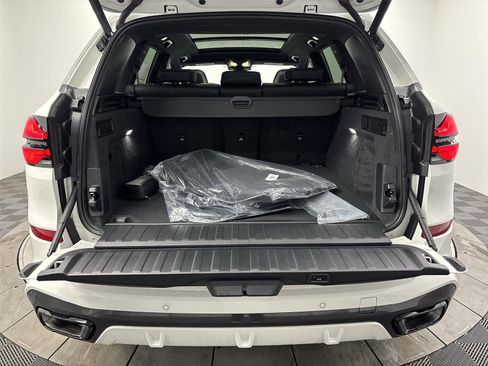 New 2026 BMW X5 xDrive40i image 21