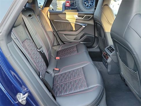 Used 2021 Audi RS 7 4.0T w/ Carbon Optic Package image 21