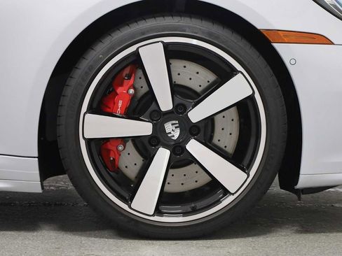 Certified 2025 Porsche 911 Carrera S image 13