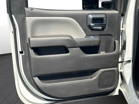 Used 2016 GMC Sierra 2500 4x4 Crew Cab w/ Sierra Convenience Package image 11