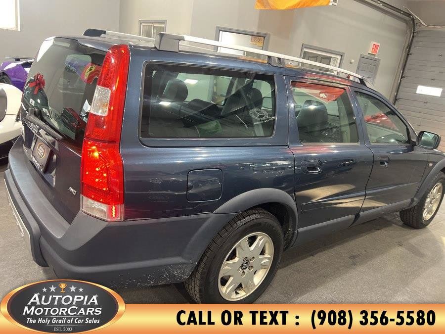 Used 2005 Volvo XC70 AWD/4WD image 6