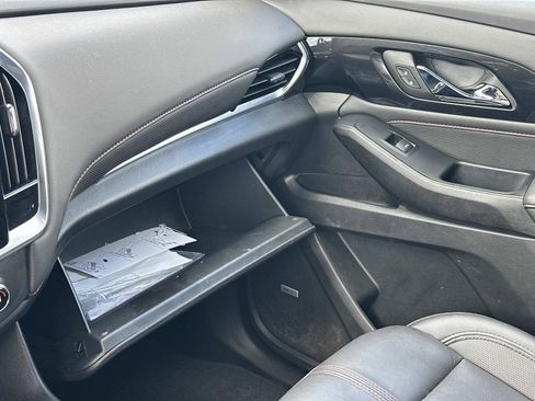 Used 2023 Chevrolet Traverse RS w/ LPO, Floor Liner Package AWD/4WD image 33