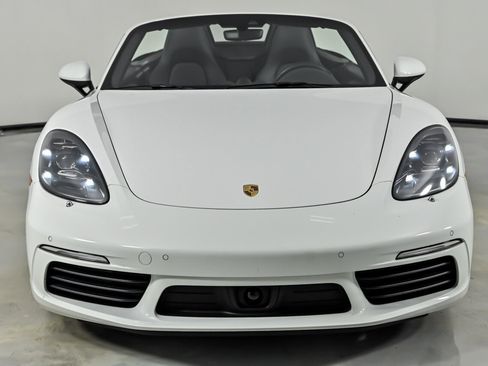 Used 2019 Porsche 718 Boxster S RWD image 5