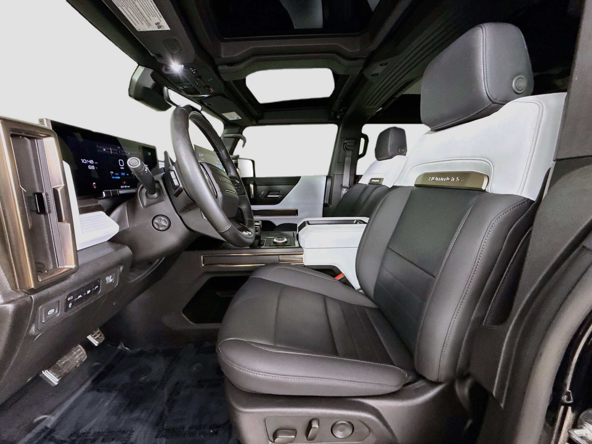 Used 2024 GMC Hummer EV 2X AWD/4WD image 23
