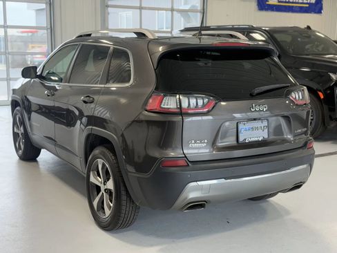 Used 2019 Jeep Cherokee Limited AWD/4WD image 5