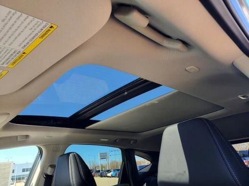 New 2025 Nissan Murano SL image 17