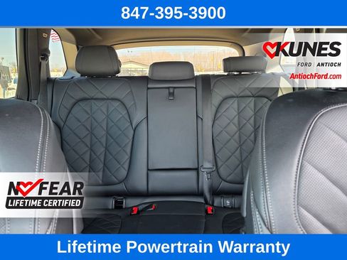 Used 2024 BMW X5 xDrive40i w/ Premium Package image 41