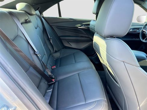 Used 2025 Cadillac CT4 Luxury image 28