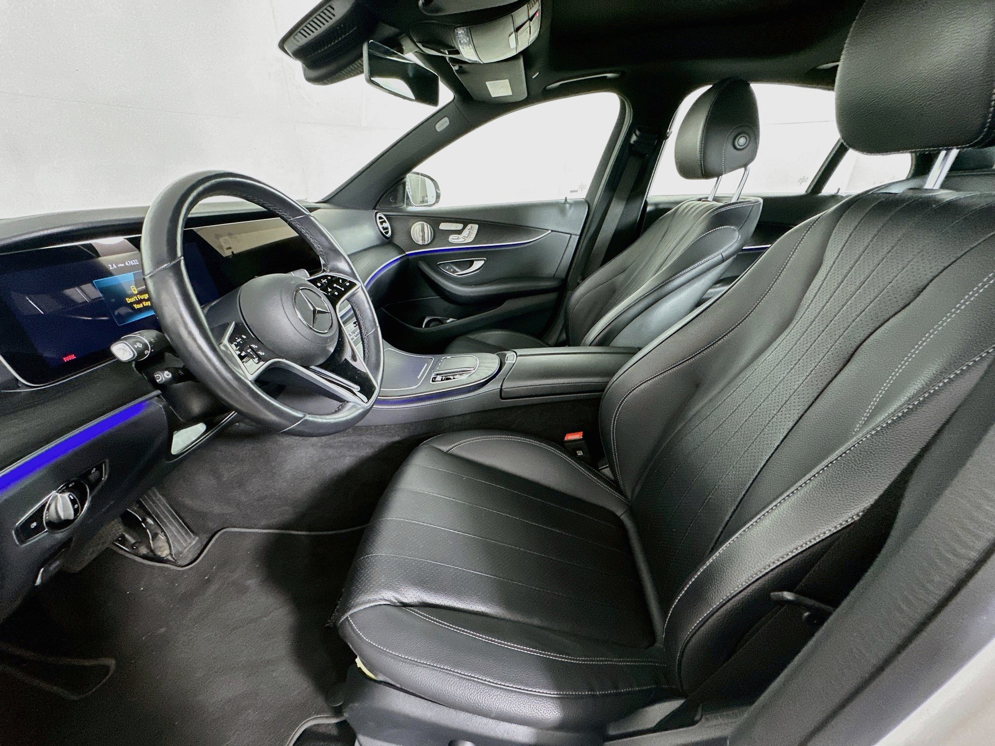 Used 2023 Mercedes-Benz E 350 4MATIC Sedan image 13