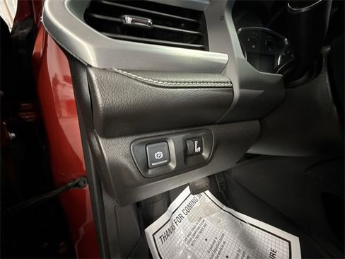 Used 2023 GMC Acadia SLE w/ Driver Convenience Package image 48