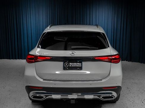 New 2026 Mercedes-Benz GLC 300 image 8