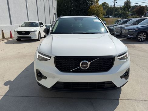 Used 2026 Volvo XC40 B5 Plus w/ Climate Package AWD/4WD image 6