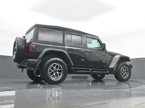 Used 2024 Jeep Wrangler Unlimited Rubicon image 24