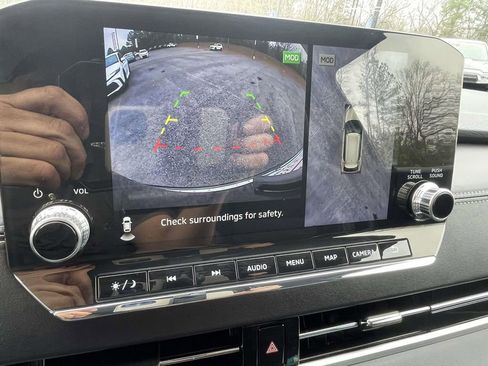 Used 2024 Mitsubishi Outlander SEL image 18