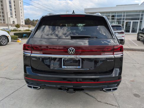 New 2026 Volkswagen Atlas SEL Premium R-Line AWD/4WD image 5