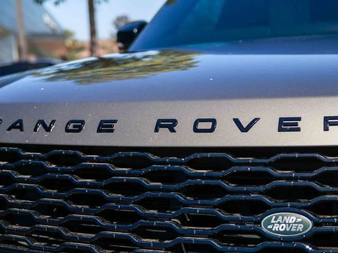 Used 2021 Land Rover Range Rover Westminster Edition image 11