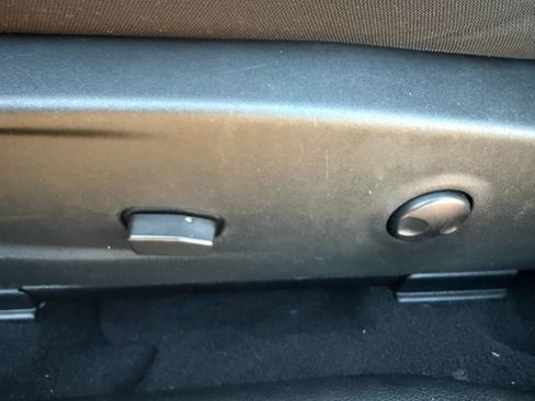 Used 2022 Dodge Challenger R/T image 15