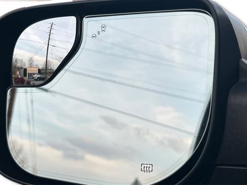 Used 2019 Nissan Titan Platinum Reserve image 54