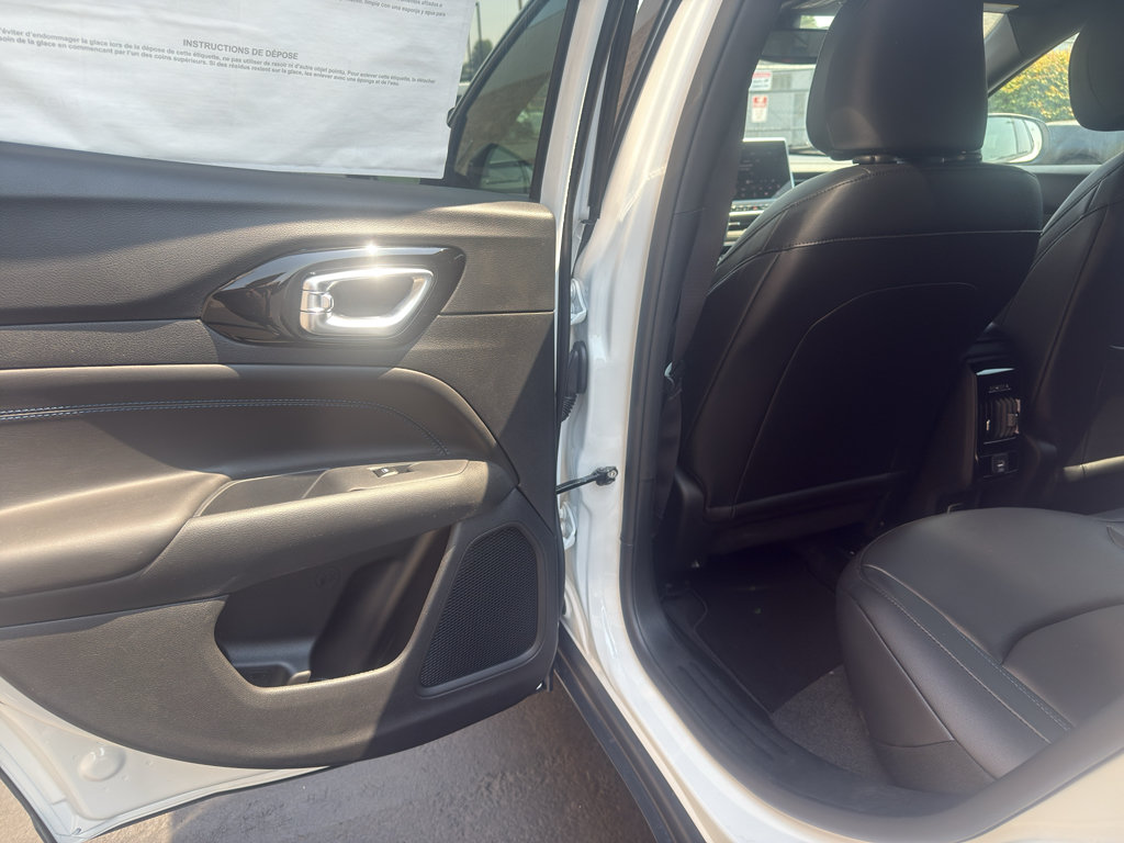 New 2026 Jeep Compass Limited AWD/4WD image 17