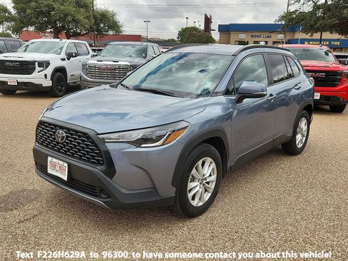 Used 2023 Toyota Corolla Cross LE AWD/4WD image 1